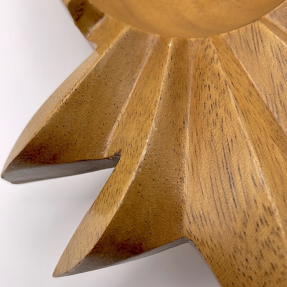 Waikiki Woods, durable, wooden, monkey pod bowls, pineapple/grape cluster - Picture 7 of 14